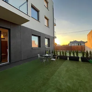  Апартаменты R House - Brand New With Patio And Garage Польша