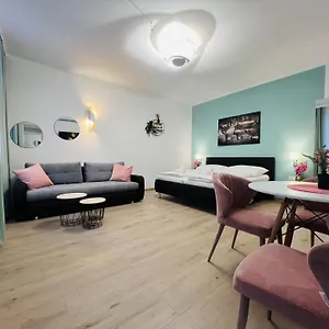 Wf-apartment Westbahnhof Vienna