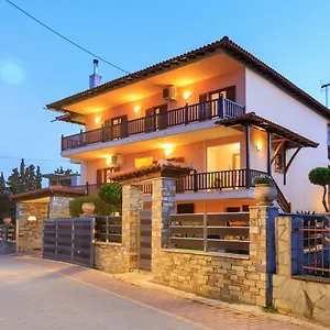 House Maria , Agios Nikolaos (Chalkidiki) Grecia