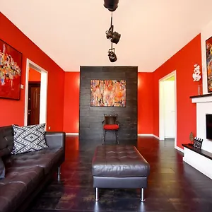 New - Luxurious Old Town - Homey , Bucureşti România
