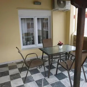 Dimitris , Stavros (Thessaloniki) Grecia