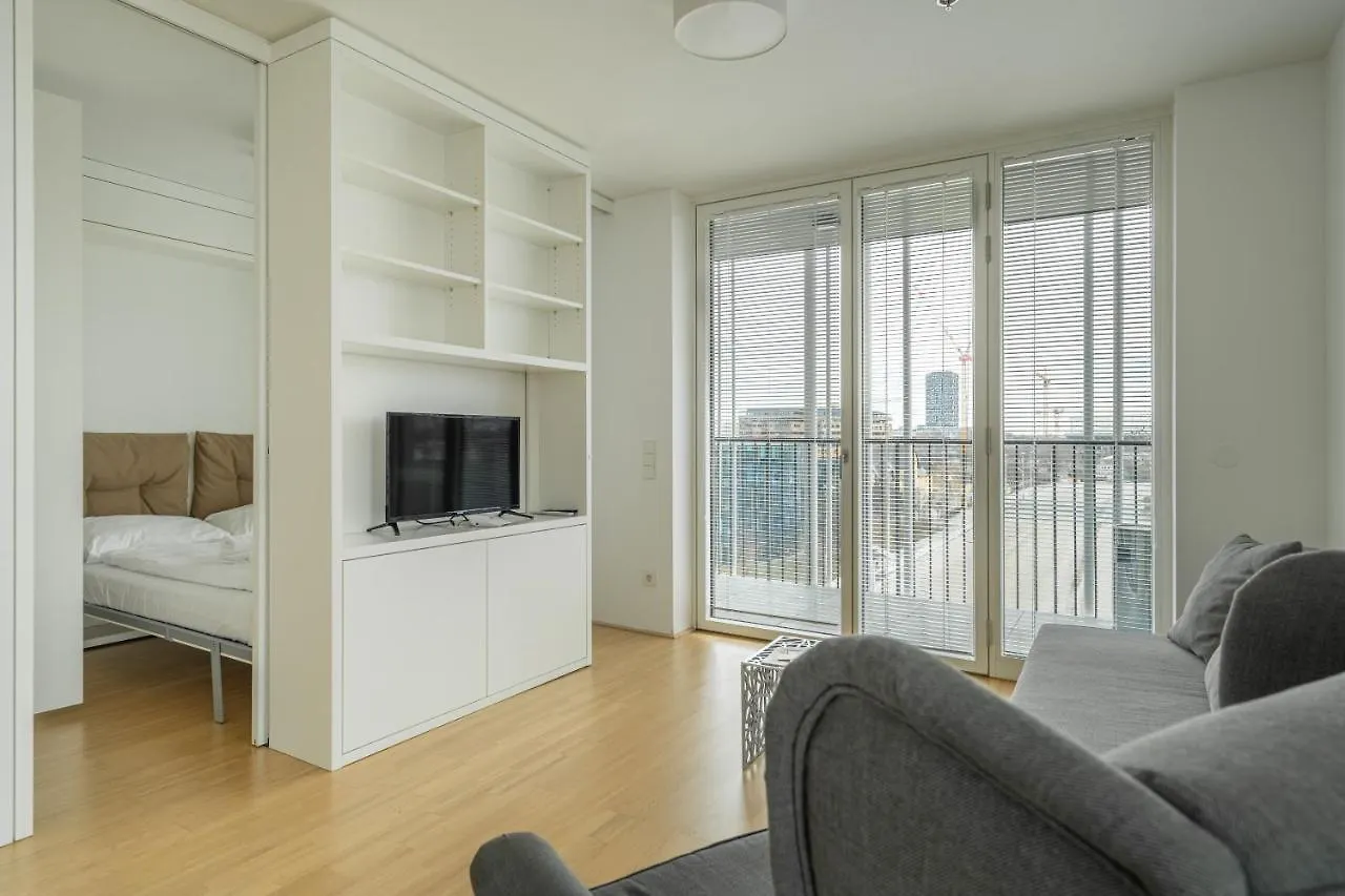 Easy Flat Green Prater Viyana 0*,  Avusturya