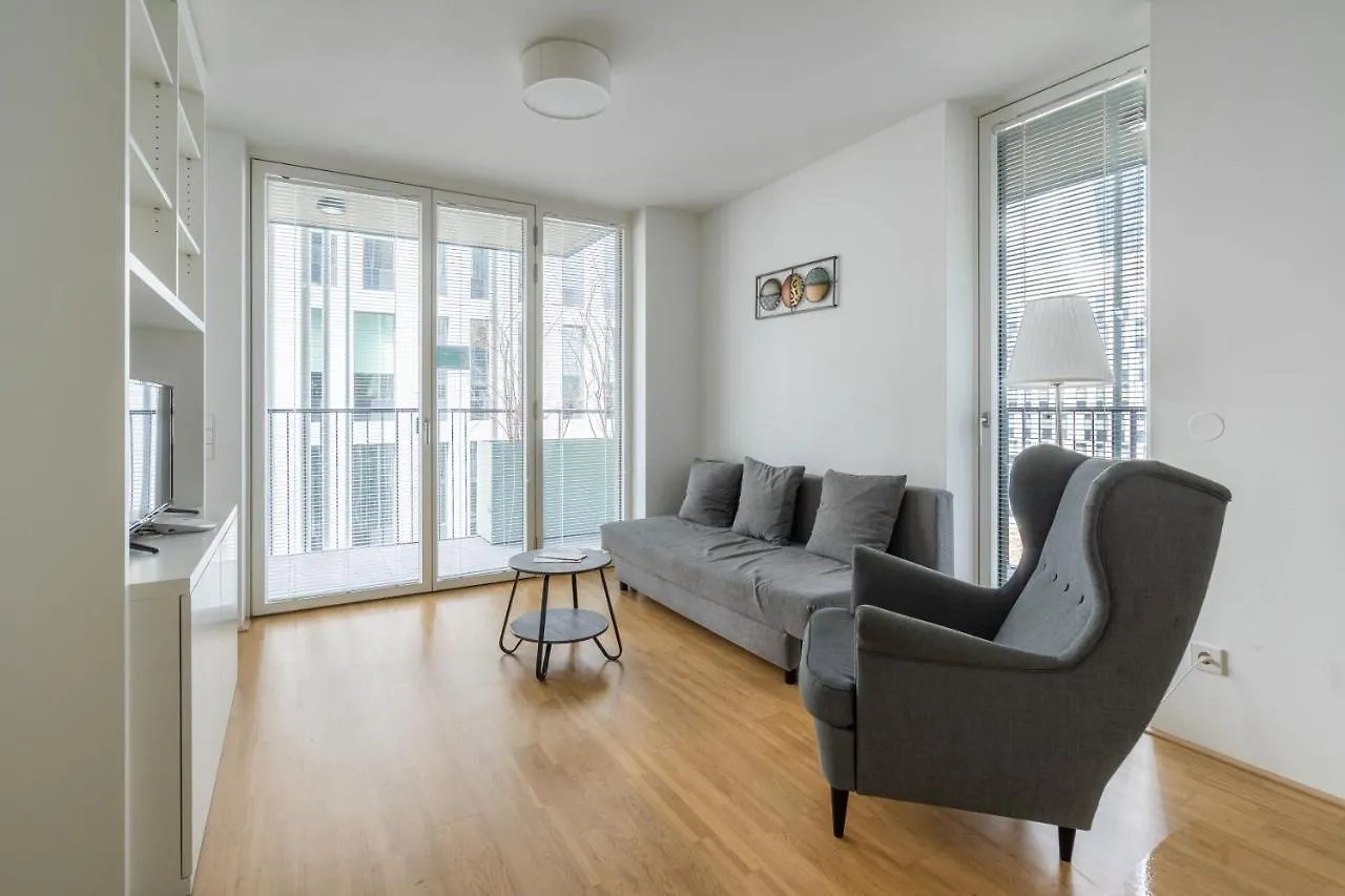 Easy Flat Green Prater Vienna