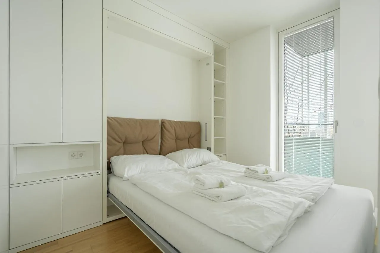 Easy Flat Green Prater Vienna Austria